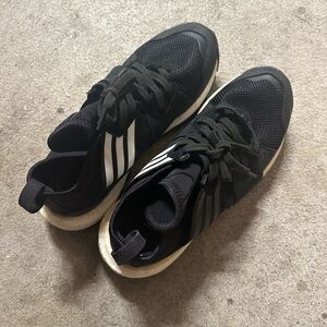 Adidas Y-3 Response TR Boost sneaker in a black colorway #sneakers 6.5